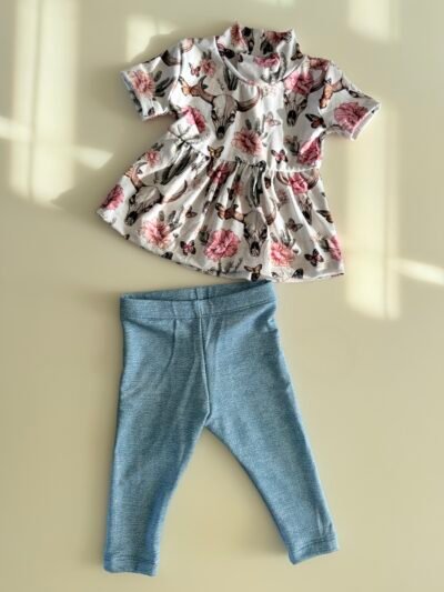 img_1141-2 6-9m | Mockneck Peplum & legging set