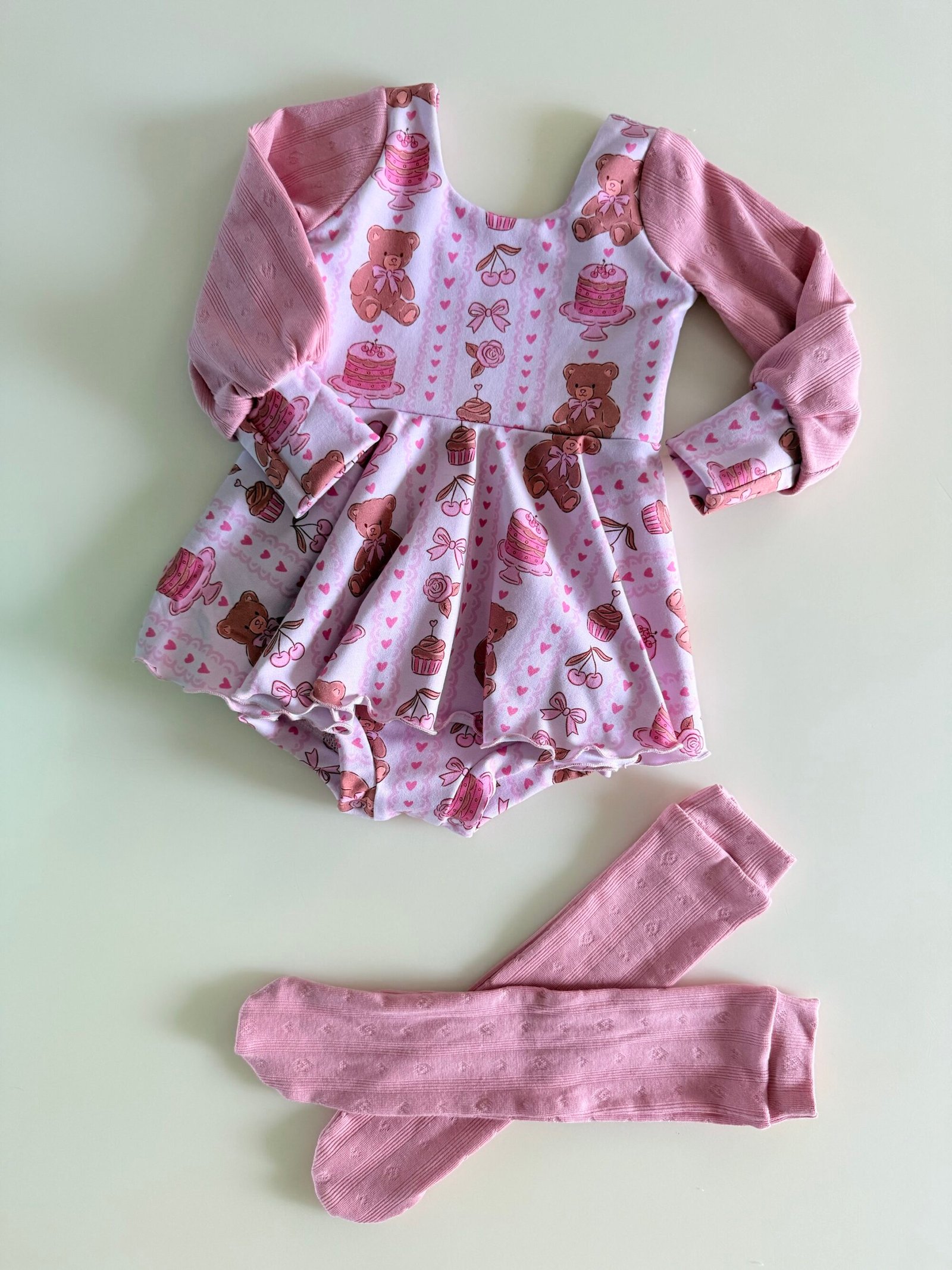 12-18m | Bishop Sleeve Brielle Romper w/ Snaps and Knee High Socks